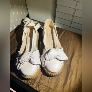 Fenty Puma Bow Creeper Sandals / Rhianna Collaboration. Cream Leather. New